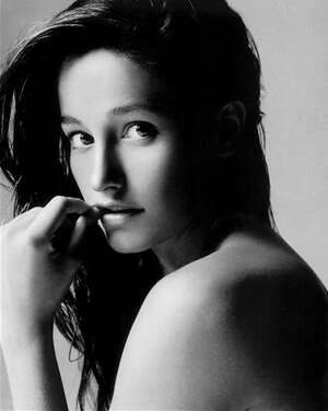 Marie Gillain nude 5