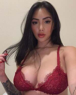 Marie Madore nude 7