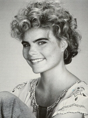 Mariel Hemingway nude 11