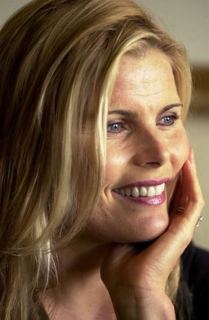 Mariel Hemingway nude 7