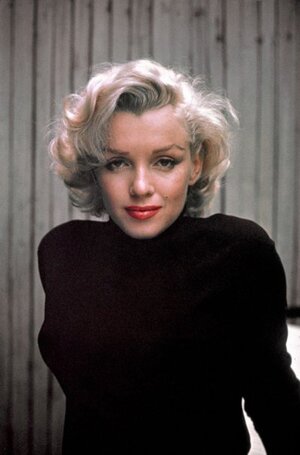 Marilyn Monroe nude 11