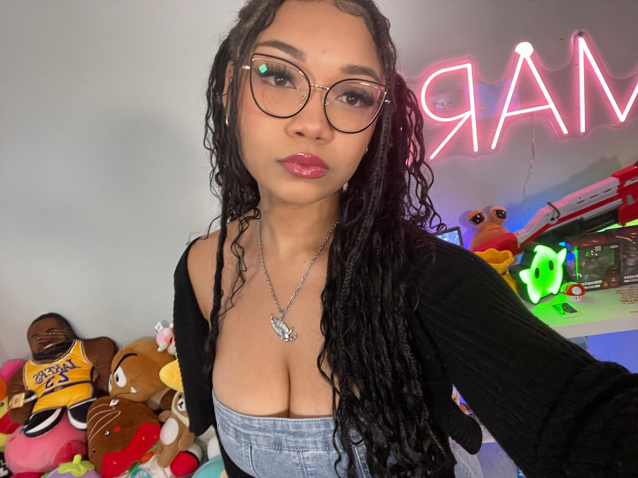 MARIMSG nude 5