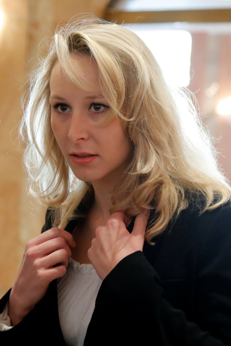 Marion Le Pen nude 5