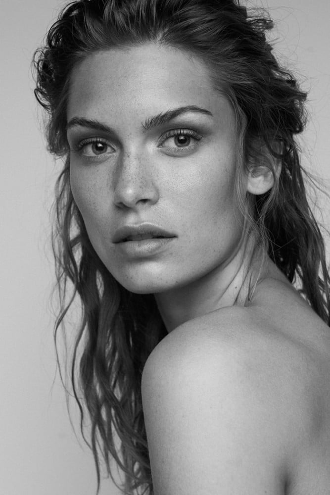 Marion Pascale nude 7