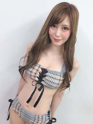 Maron Natsuki nude 6