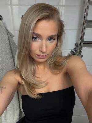 Marta Istomina nude 10