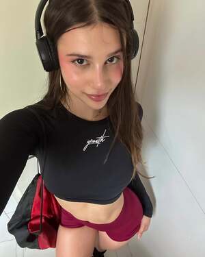 Martchelska nude 8