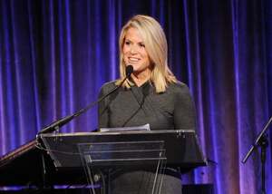 Martha MacCallum nude 5