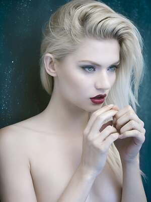 Martina Dimitrova nude 12