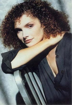 Mary Elizabeth Mastrantonio nude 5