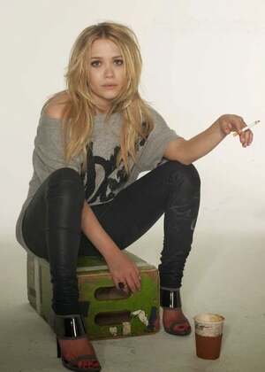 Mary-Kate Olsen nude 5