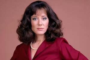 Mary McDonnell nude 3