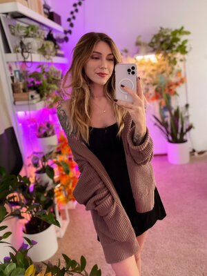 Marz nude 9