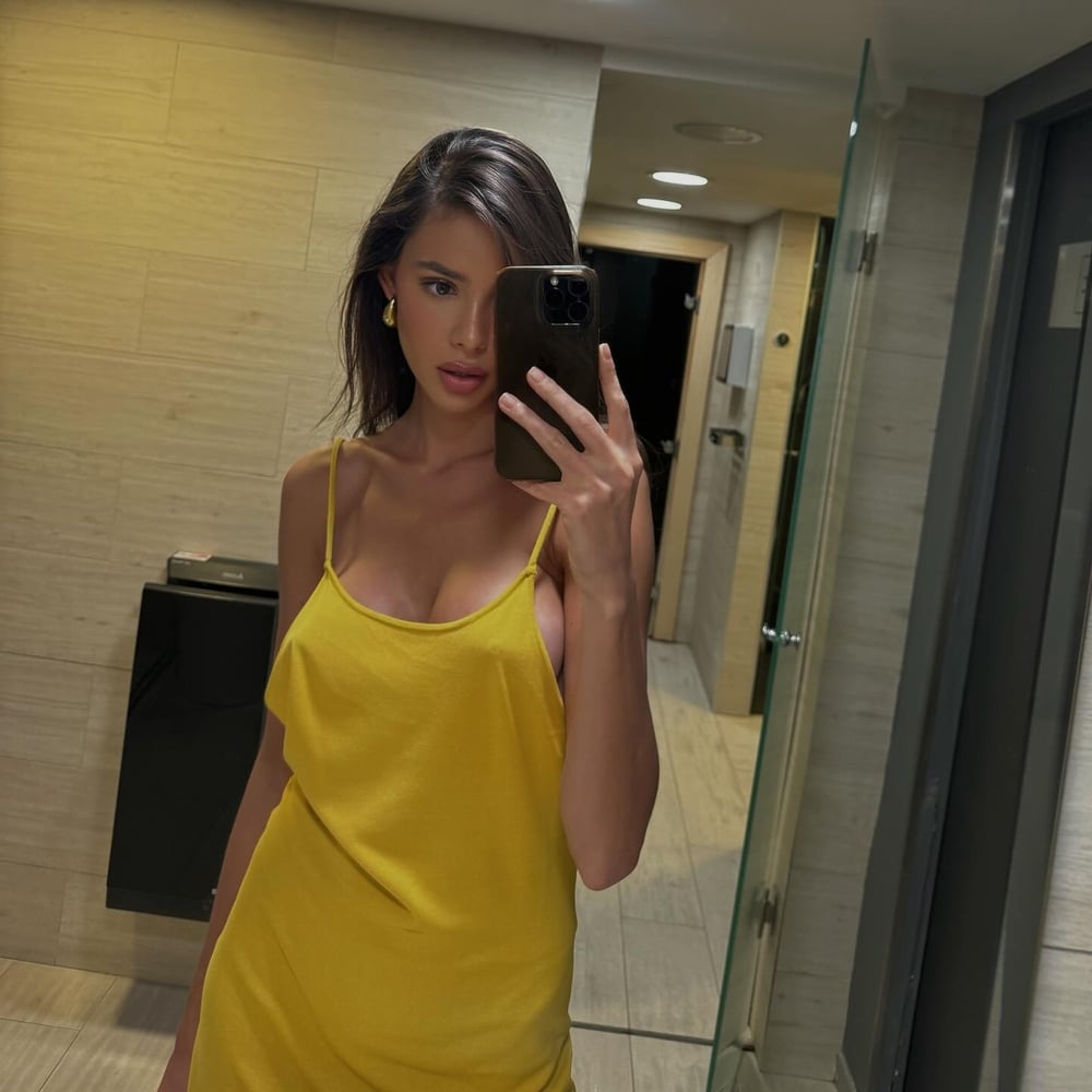 Masha Bertman nude 9