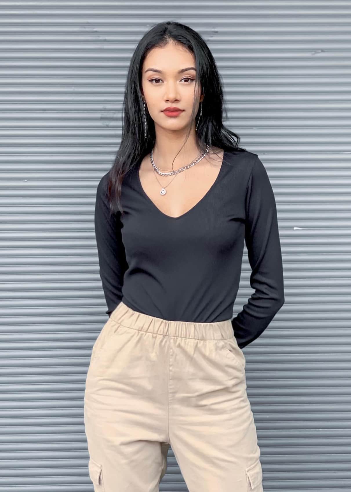 May Myat Noe nude 4