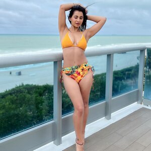 Meetii Kalher nude 7