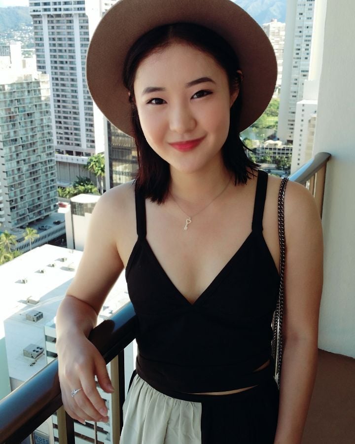 Megan Lee nude 4
