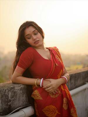 Megha Saha nude 4