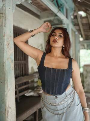 Megha Shah nude 6