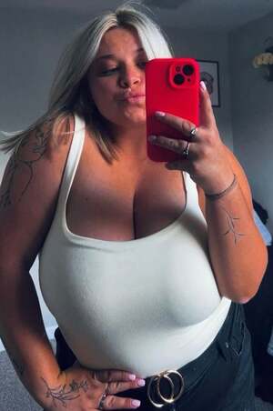 Meghan Page nude 7
