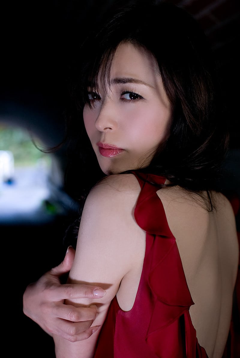Megumi Yokoyama nude 3