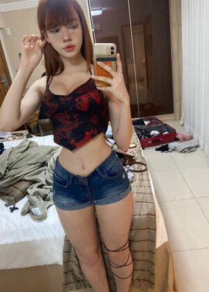 Meladinha nude 5