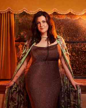 Melanie Lynskey nude 2