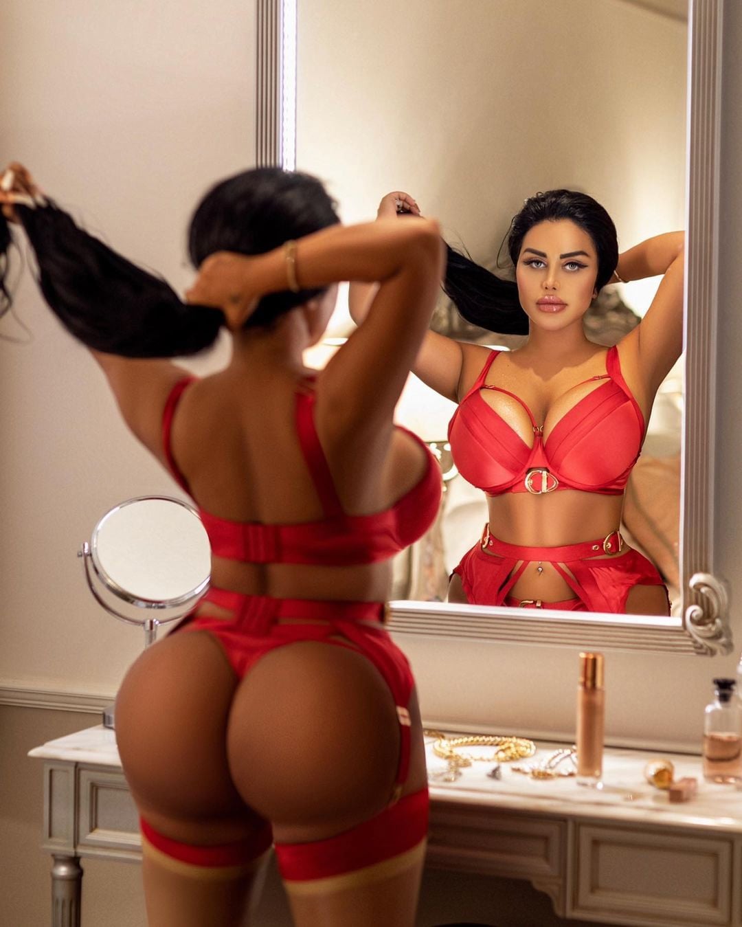 Meli Santa nude 6