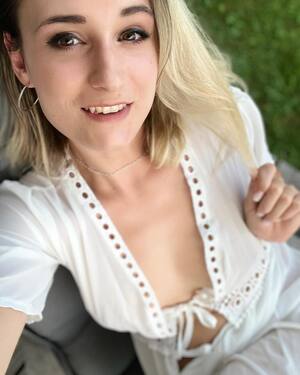 Melina May nude 11