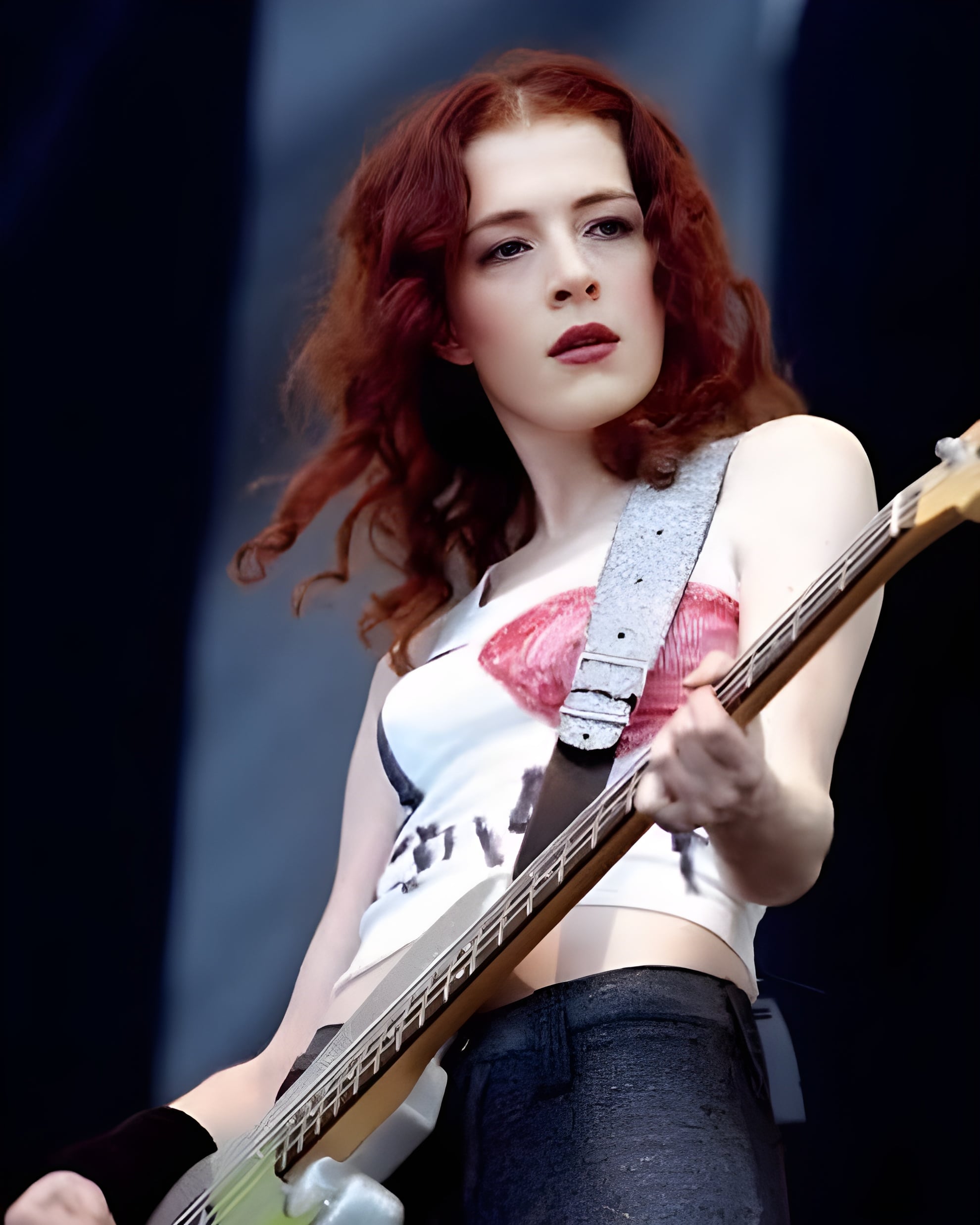 Melissa Auf Der Maur nude 10