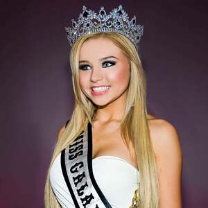 Melissa Reeves nude 12