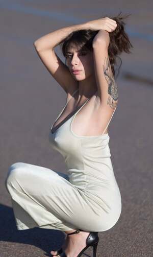 Melissa Saladino nude 5