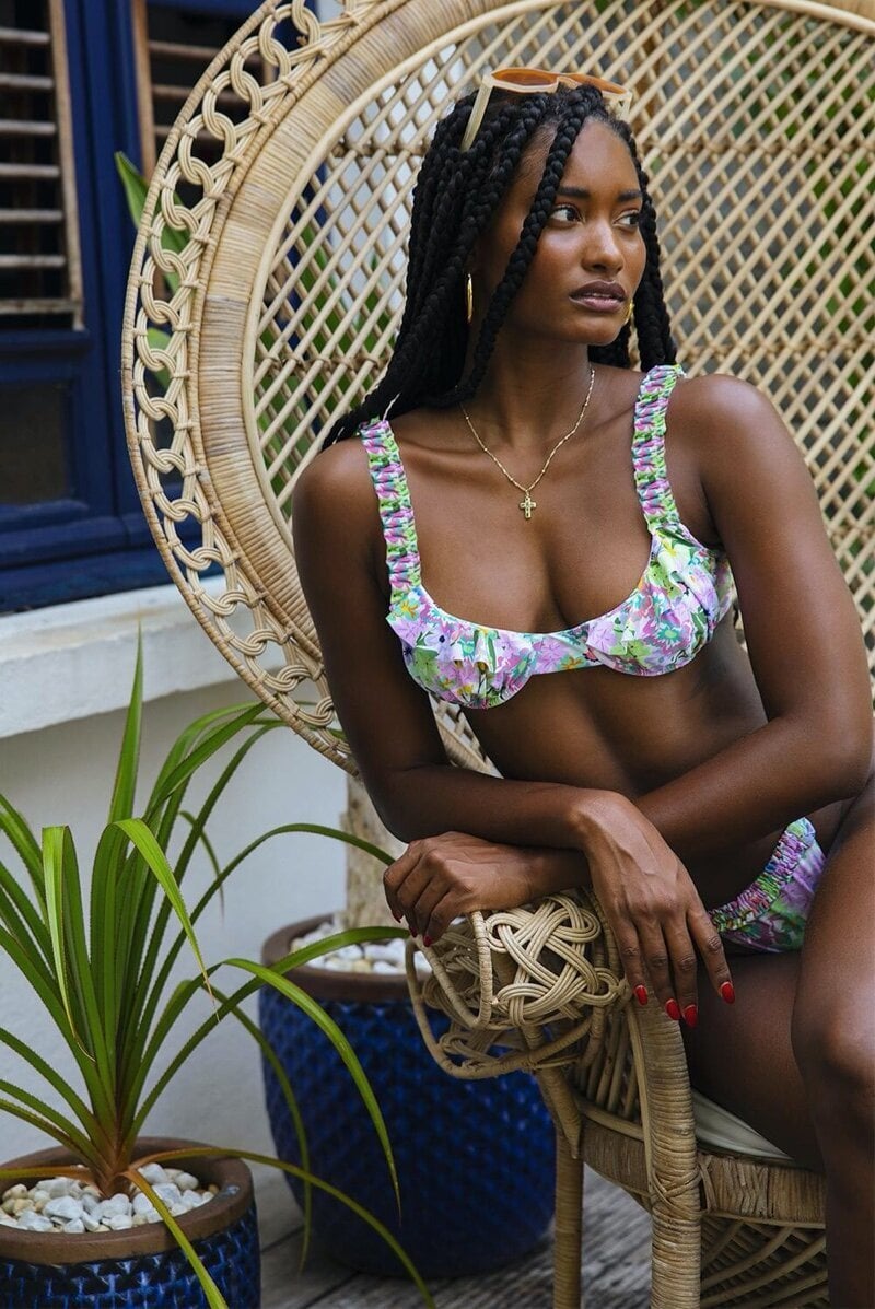 Melodie Monrose nude 4