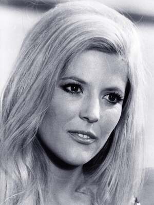 Meredith MacRae nude 5