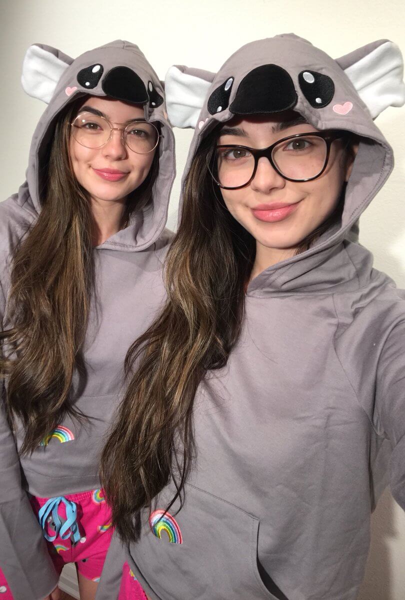Merrell Twins nude 7