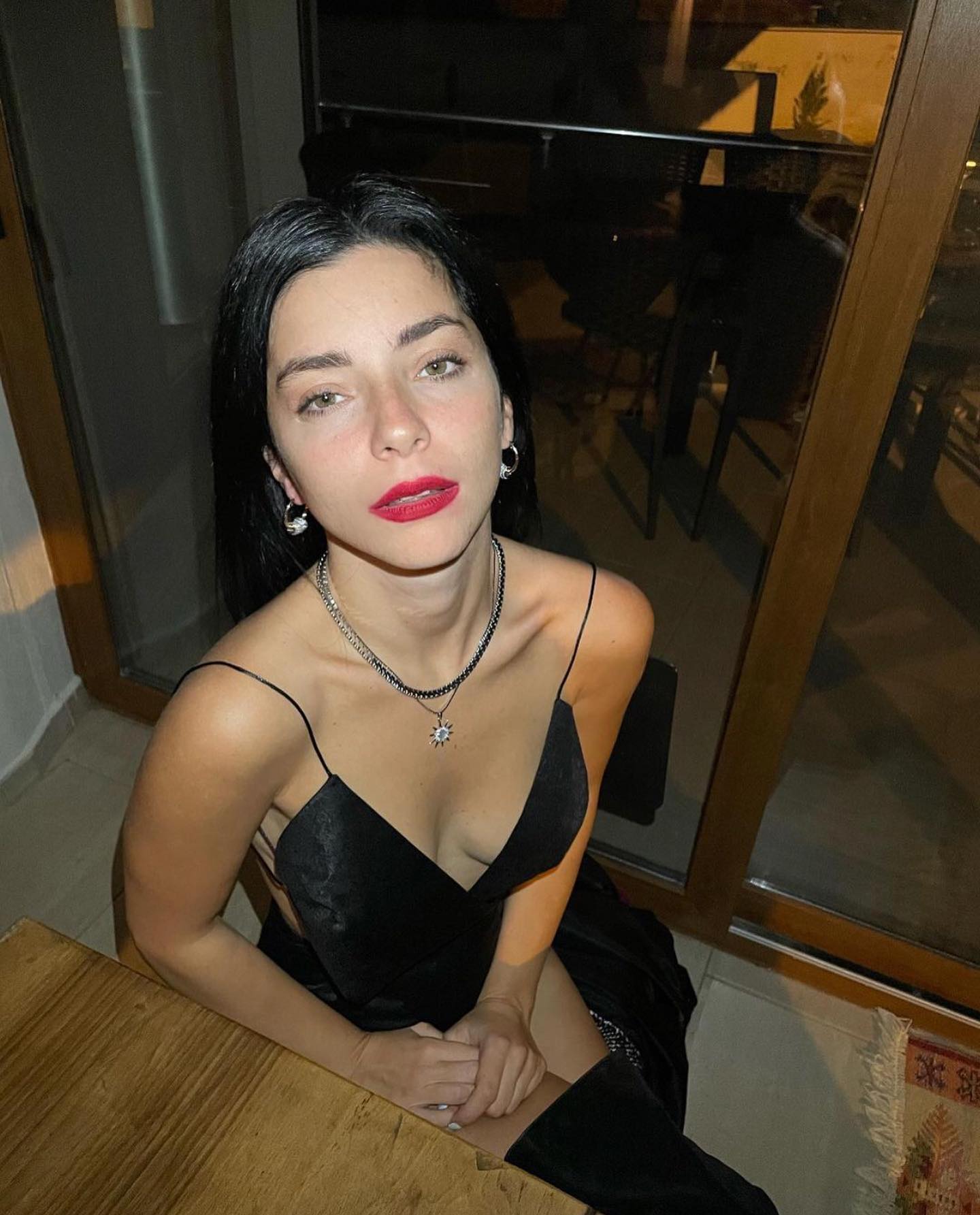 Merve Bolugur nude 9