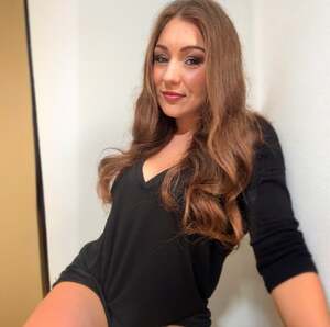 Mia Simone nude 8