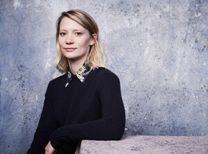 Mia Wasikowska nude 11