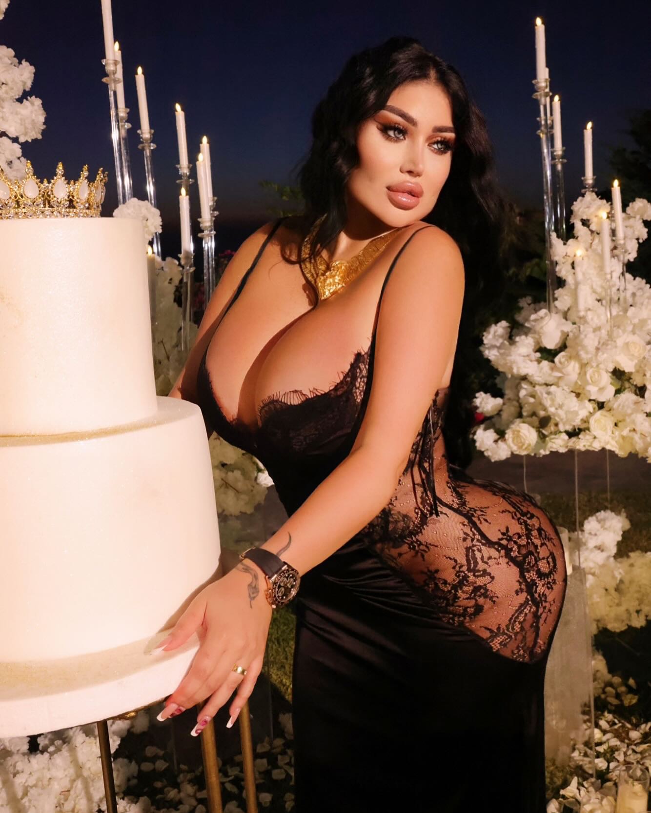 Micha Menassa nude 1
