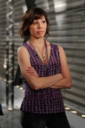 Michaela Conlin nude 8