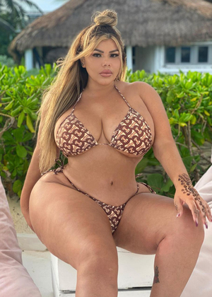 Michele Mendez nude 3