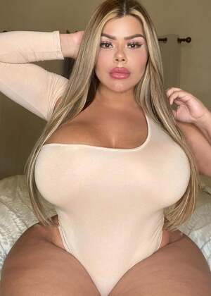 Michele Mendez nude 5