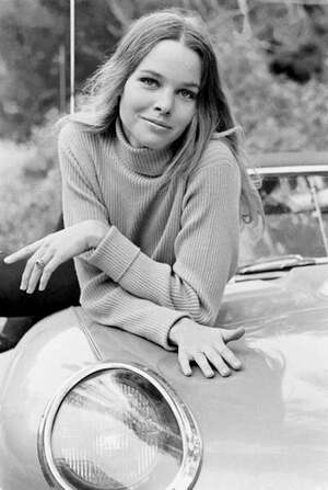 Michelle Phillips nude 7