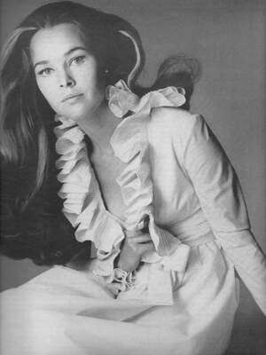 Michelle Phillips nude 8