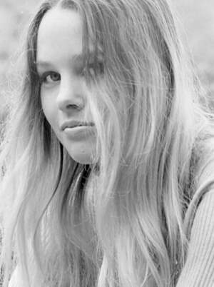 Michelle Phillips nude 9