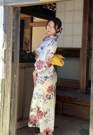 Mika Azuma nude 1