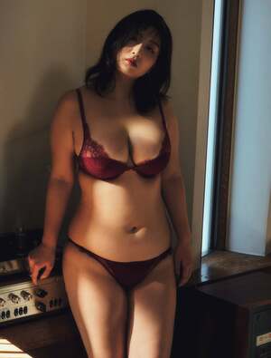 Miki Yoshida nude 10