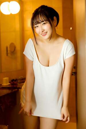 Miki Yoshida nude 4