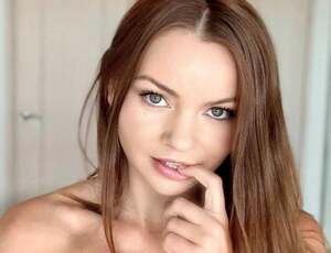 Mila Malenkov nude 10