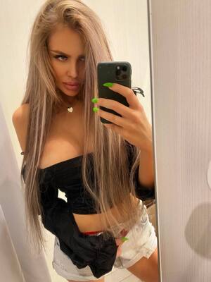 Milanasw nude 6